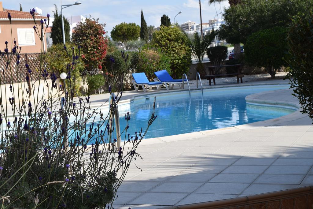 Diana Apartment Paphos Eksteriør bilde